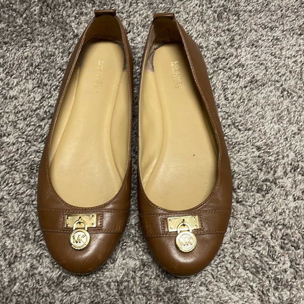 MK size 8.5